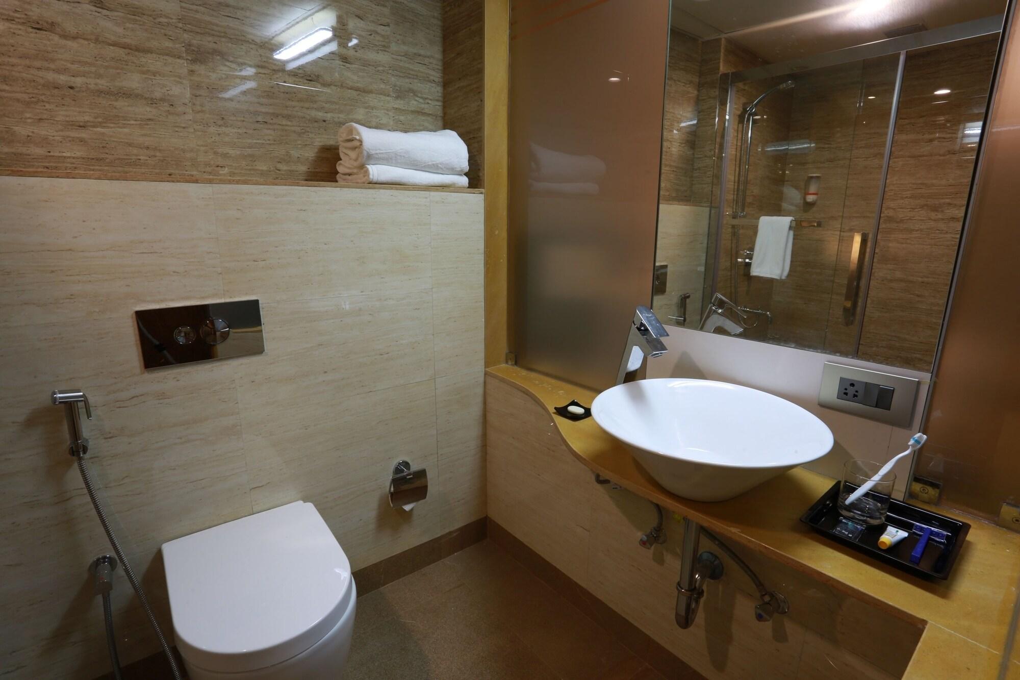 Grande Delmon Hotel Panaji Ngoại thất bức ảnh