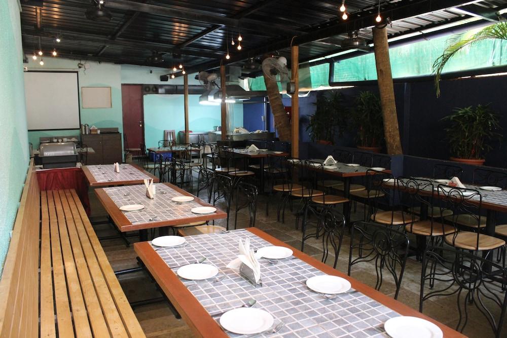 Grande Delmon Hotel Panaji Ngoại thất bức ảnh