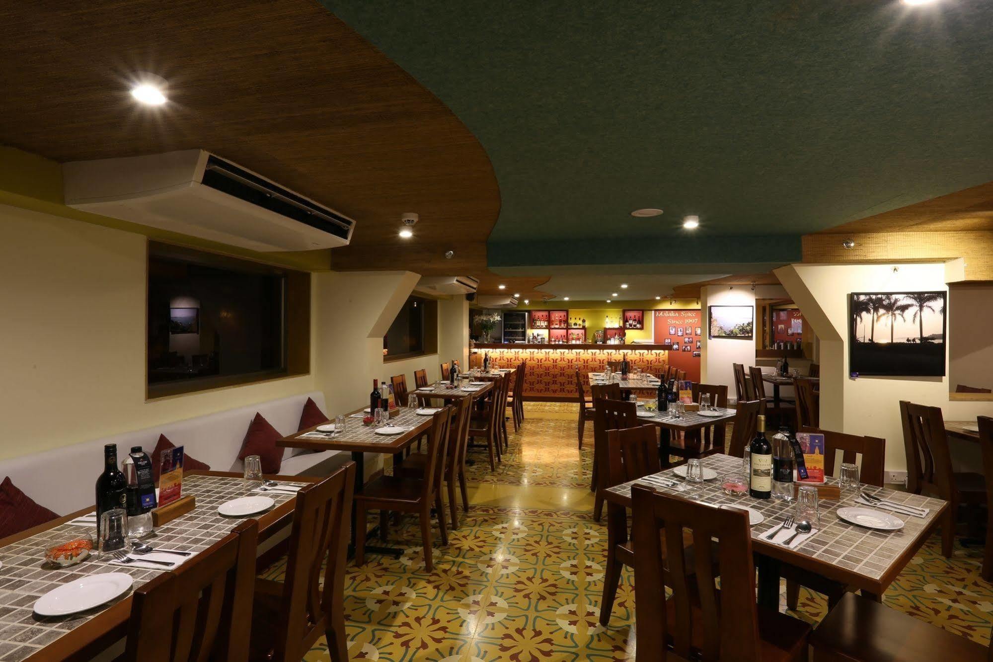 Grande Delmon Hotel Panaji Ngoại thất bức ảnh